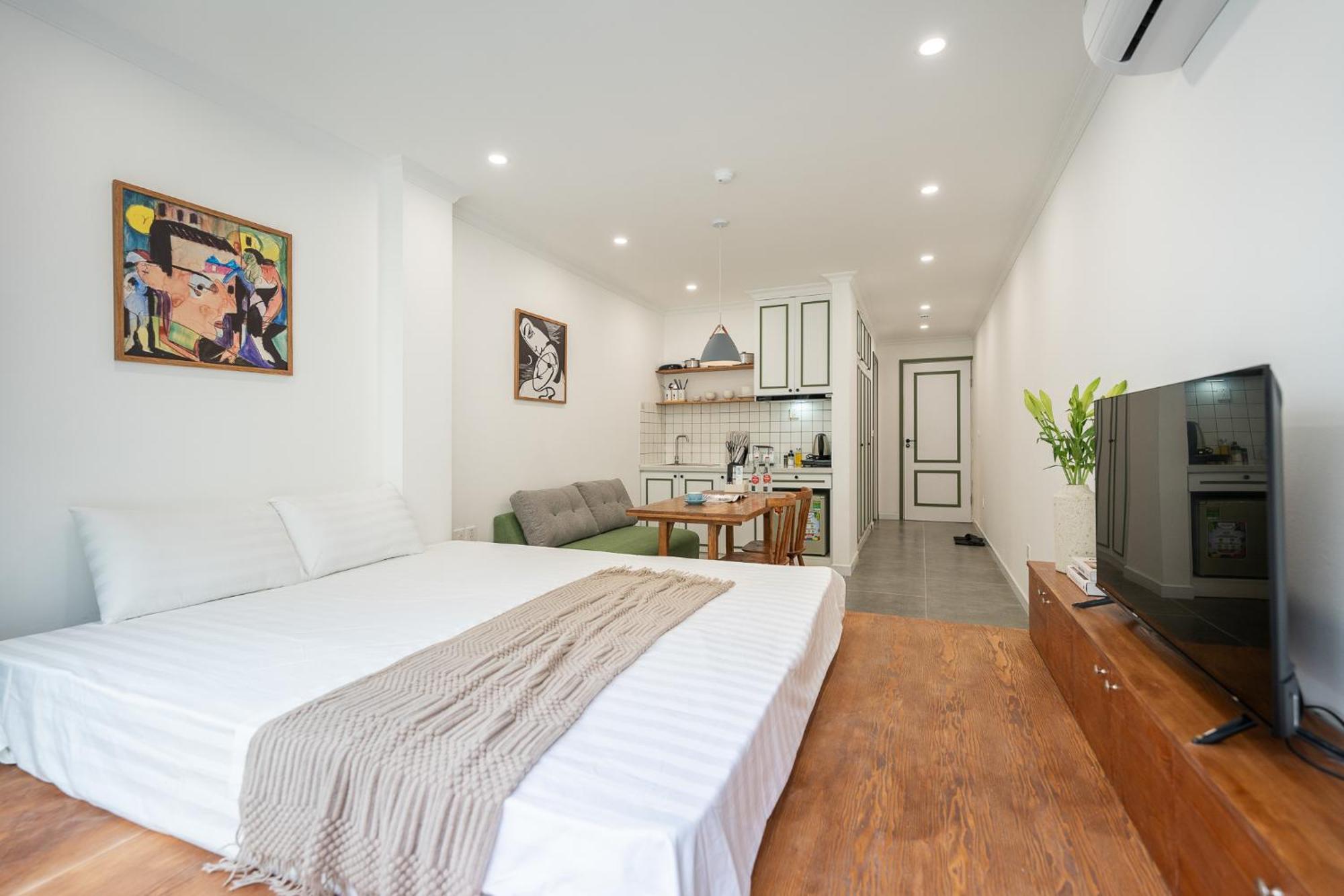 Location/Big Group/Private Villa With Pool And Kitchen 하노이 외부 사진