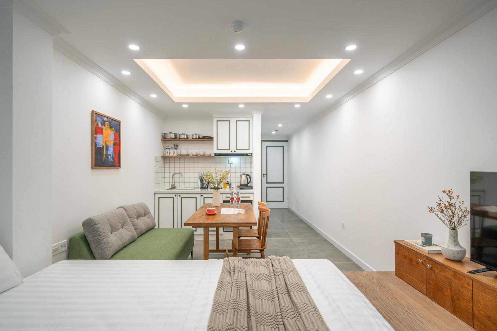 Location/Big Group/Private Villa With Pool And Kitchen 하노이 외부 사진